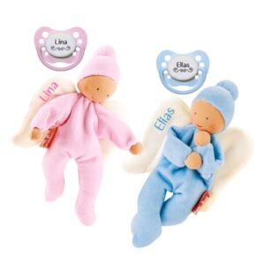 Schnullireich Geschenkset Käthe Kruse Schmusepuppe Nickibaby Engel mit Namen + NIP Namensschnuller Blau